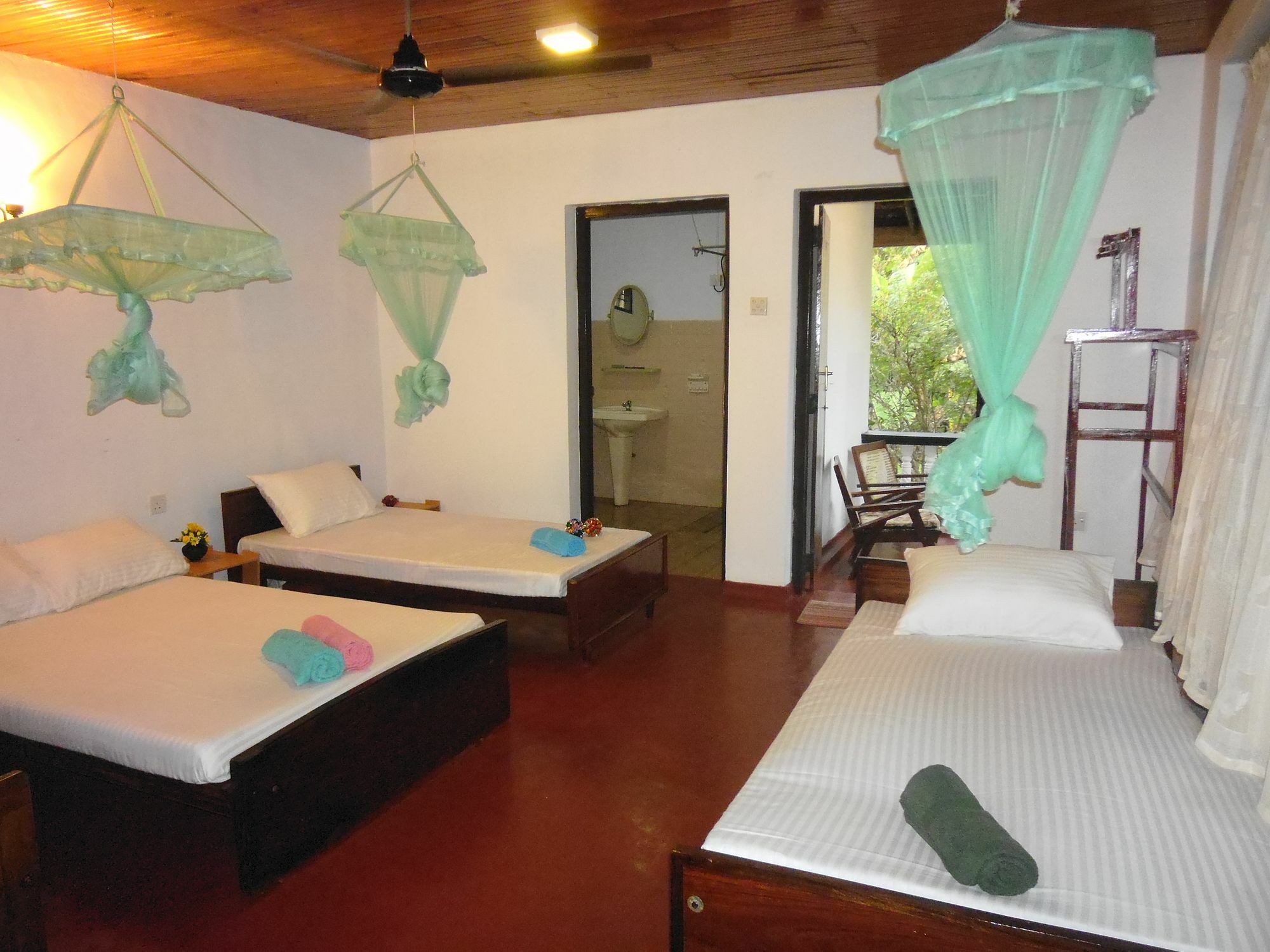 Mama'S Hostel By Taprobane Negombo Exteriör bild
